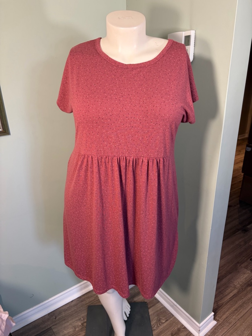 121. Reitmans Dusty Rose Short Sleeve Dress